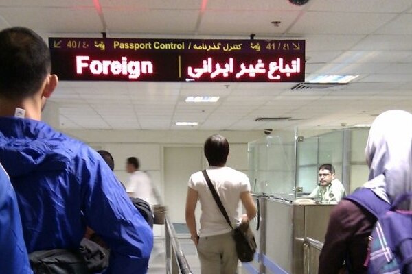 سرگردانی مسافران خارجی به دلیل بلیت هواپیما در ایران