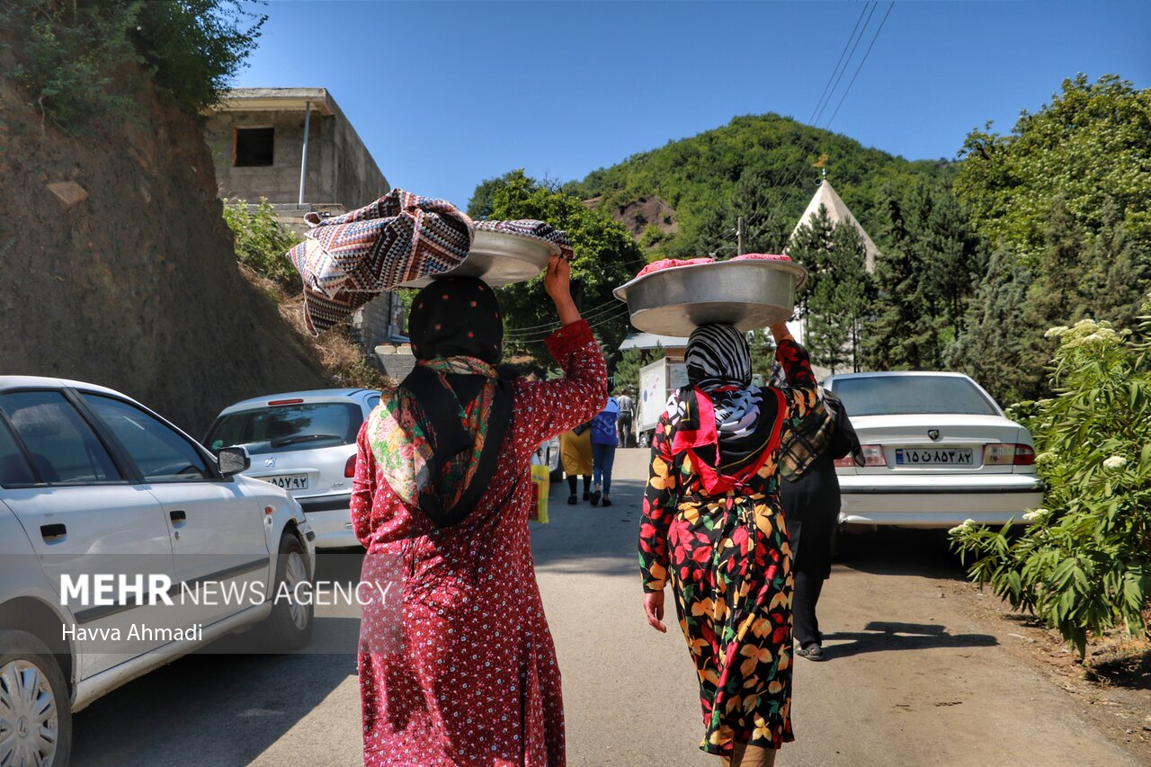 «عید مردگان» آئین سنتی مازندران/ گزارش تصویری