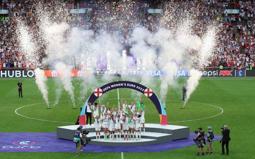 تیم زنان انگلیس فاتح یورو شد؛ رکورد تاریخی با ۸۷ هزار و ۹۱۲ تماشاگر