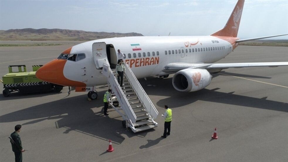 لاستیک هواپیمای تهران - مشهد پس از فرود ترکید