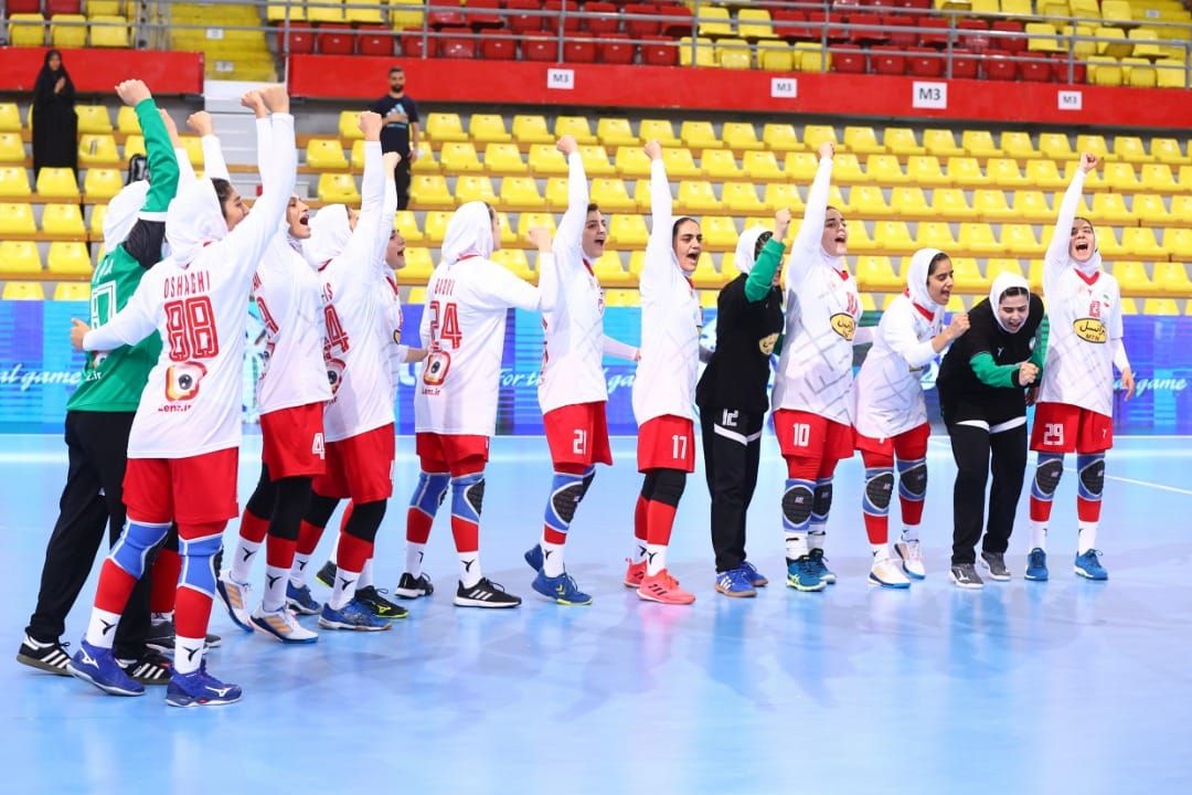 تمجید فدراسیون جهانی هندبال از تاریخ‌سازی دختران ایران