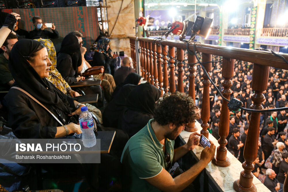 گردشگران خارجی در آیین‌های محرم «یزد»/ گزارش تصویری