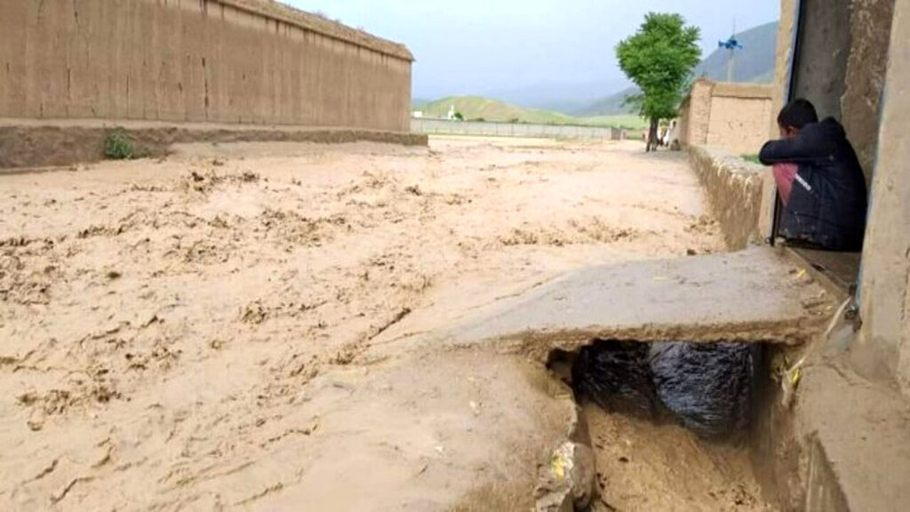 جاری شدن دوباره سیل در «فیروزکوه»