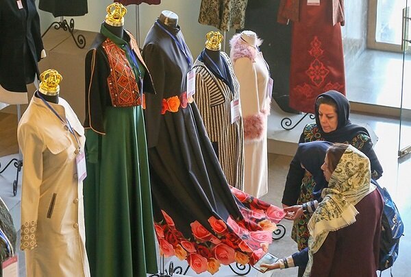 نمایشگاهِ عرضه‌ی برند‌های پوشاک ایرانی افتتاح شد