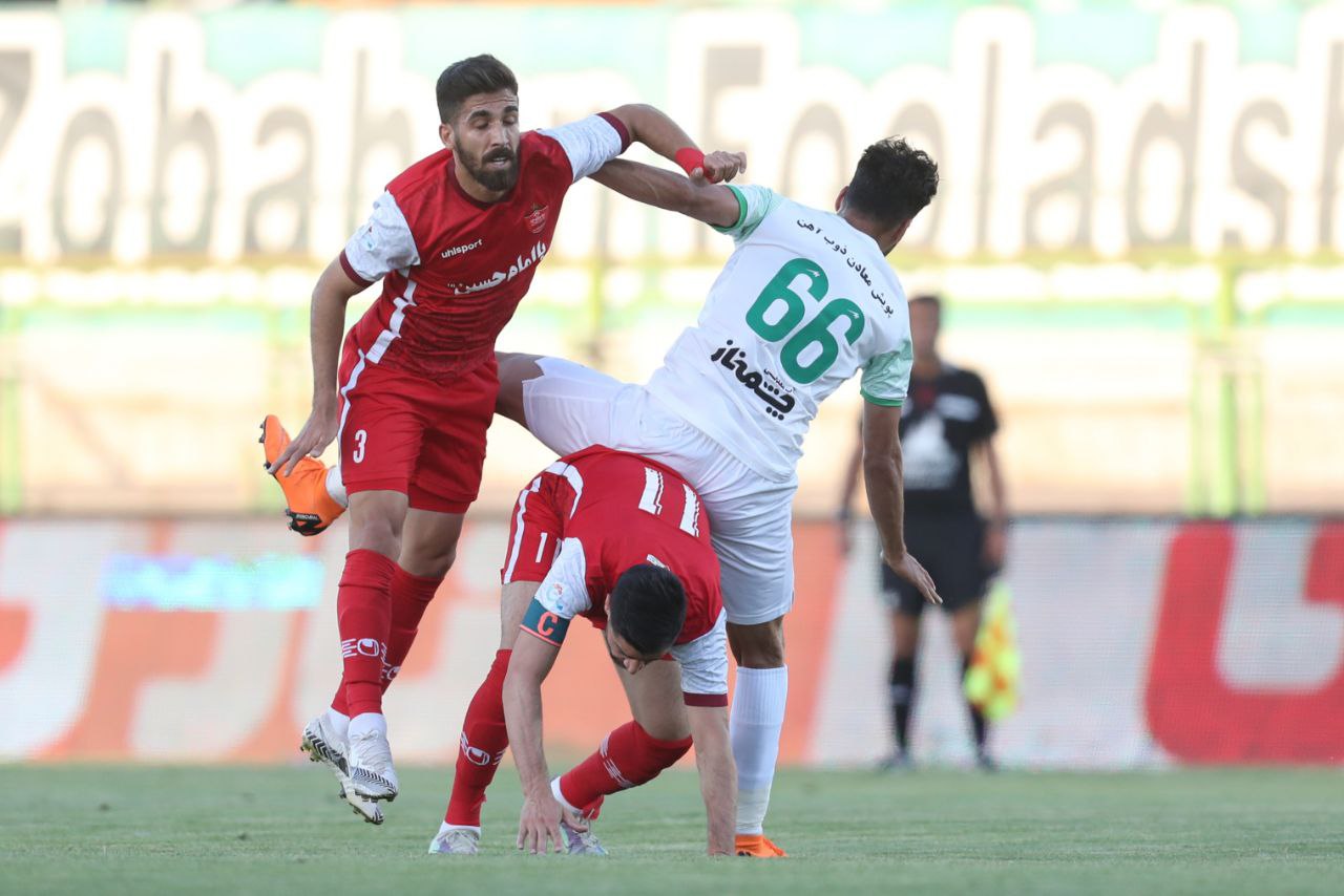 ذوب‌آهن صفر - پرسپولیس صفر؛ هفته اول به کام اصفهان!