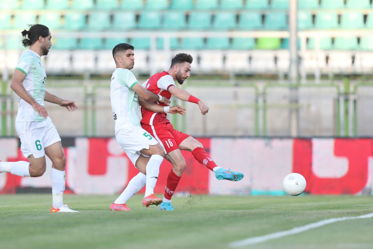 ذوب‌آهن صفر - پرسپولیس صفر؛ هفته اول به کام اصفهان!