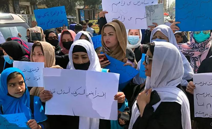 در میان وحشی‌گیری و محدودیت زنان؛ طالبان جشن «قدرت» می‌گیرد!