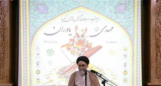 هدف دشمن، ترویج بی‌حجابی است