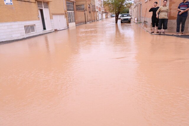 سیل در ایران؛ ادارات «یزد» تعطیل شد