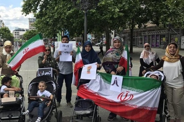 ایرانیان خارج از کشور بیمه می‌شوند