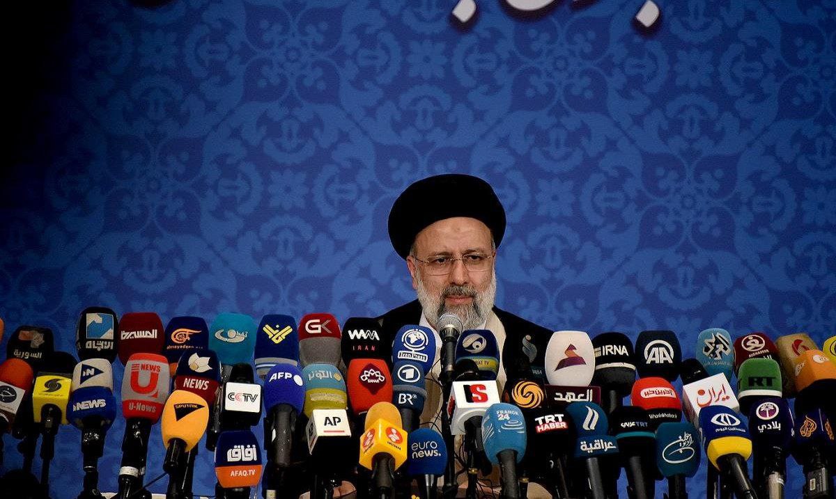 نشست خبری «رئیسی» دوشنبه برگزار میشود نشست خبری «رئیسی» دوشنبه برگزار میشود