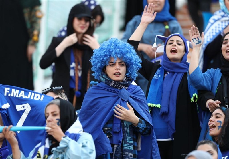 ستایش فیفا از ایران بابت حضور بانوان در ورزشگاه