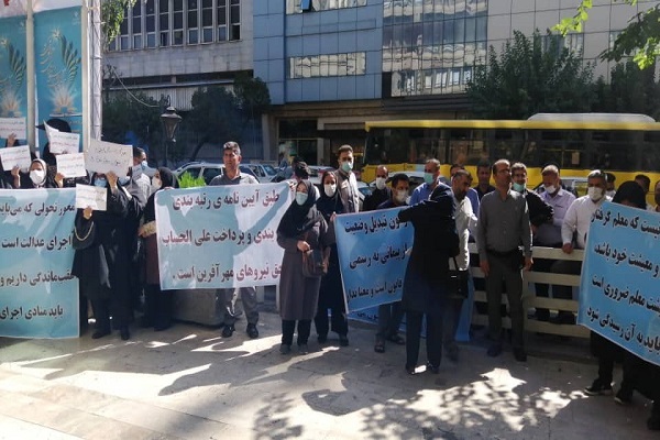 معلمان طرح «مهرآفرین» تعیین تکلیف شوند