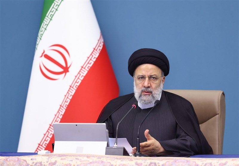 رئیسی: تلاش برای تامین نیاز‌های اقتصادی مردم موثرترین روش برای مقابله با دشمن است
