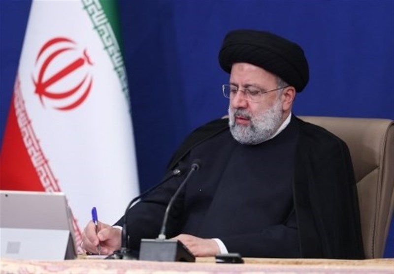 پیام تسلیت رئیسی در پی درگذشت «روستا آزاد»