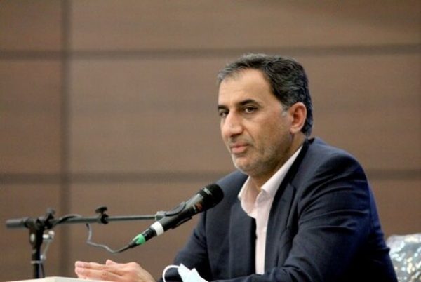 حسینی: معطل ماندن وزارت کار برای دولت و کشور ضررآفرین است