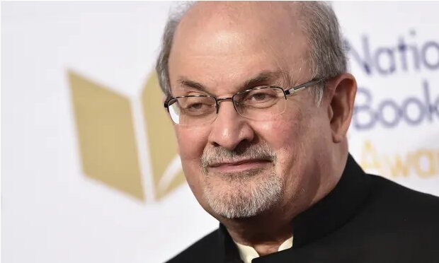سلمان رشدی بینایی یک چشم و کارایی دستش را از دست داده