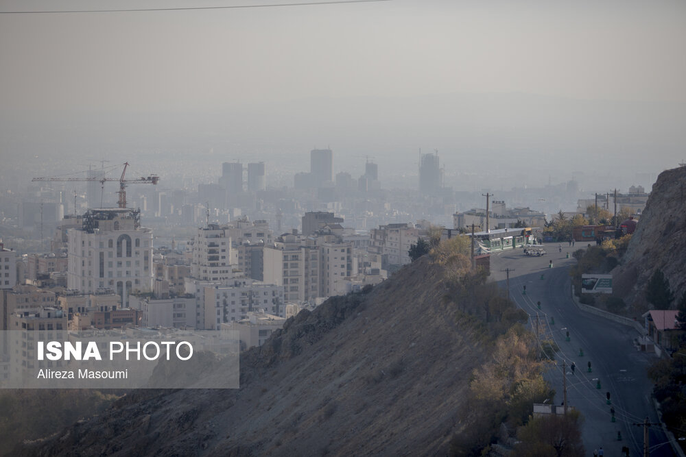 شرایط ناسالم هوای تهران/ گزارش تصویری