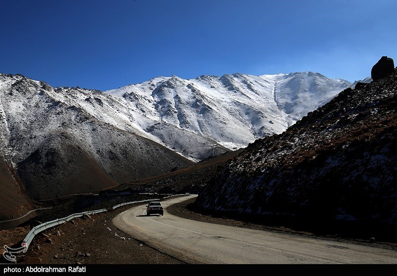 بارش برف در ارتفاعات تاریکدره همدان/ گزارش تصویری