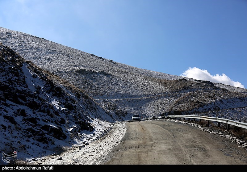 بارش برف در ارتفاعات تاریکدره همدان/ گزارش تصویری
