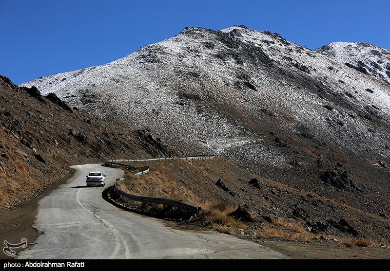 بارش برف در ارتفاعات تاریکدره همدان/ گزارش تصویری