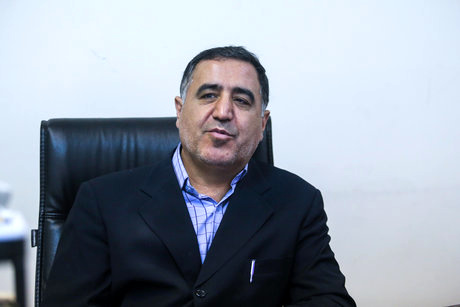 محبی‌نیا: سران قوا کاری واجب‌تر از کنترل سیلاب افزایش قیمت ارز ندارند