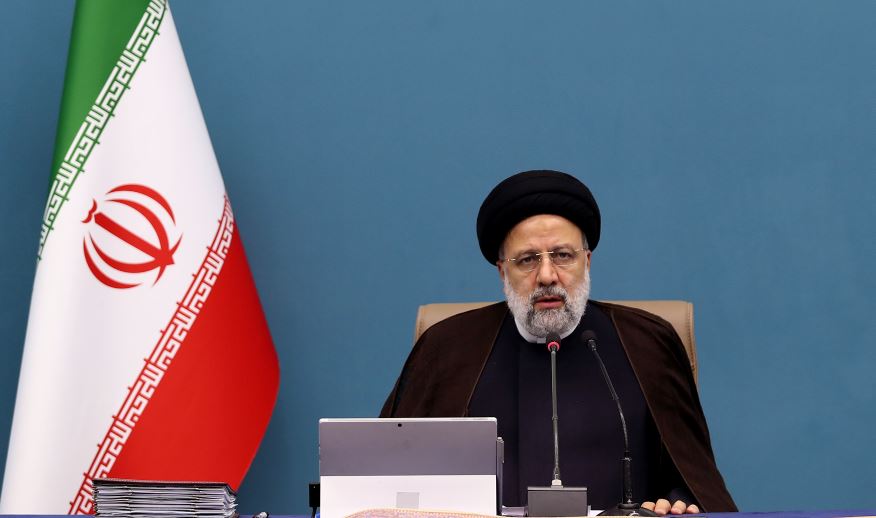 رئیسی: آمریکایی‌ها باید تصمیم بگیرند
