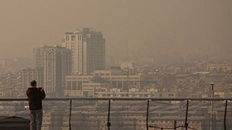 نارنجی و قرمز؛ رنگ آب و هوای تهران که به شهردار مربوط نیست