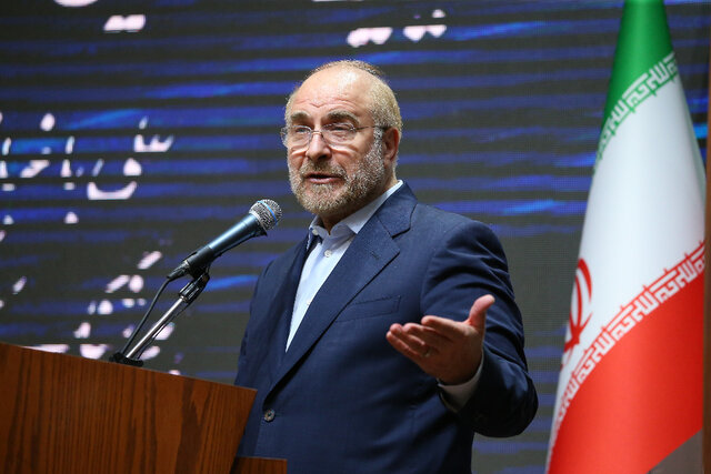 قالیباف: باید در حکمرانی نوآوری به وجود بیاید؛ در برخی مسائل قدرت حل آن را نداریم!