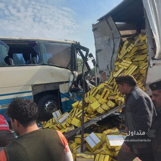 ۱۹ مصدوم در تصادف اتوبوس حامل زائران ایرانی در نجف