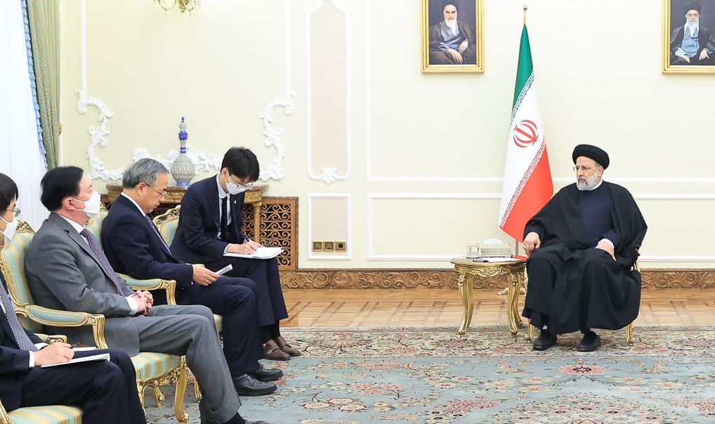 رئیسی: مواضع رئیس‌جمهور چین موجب گلایه‌مندی ملت و دولت ایران شد