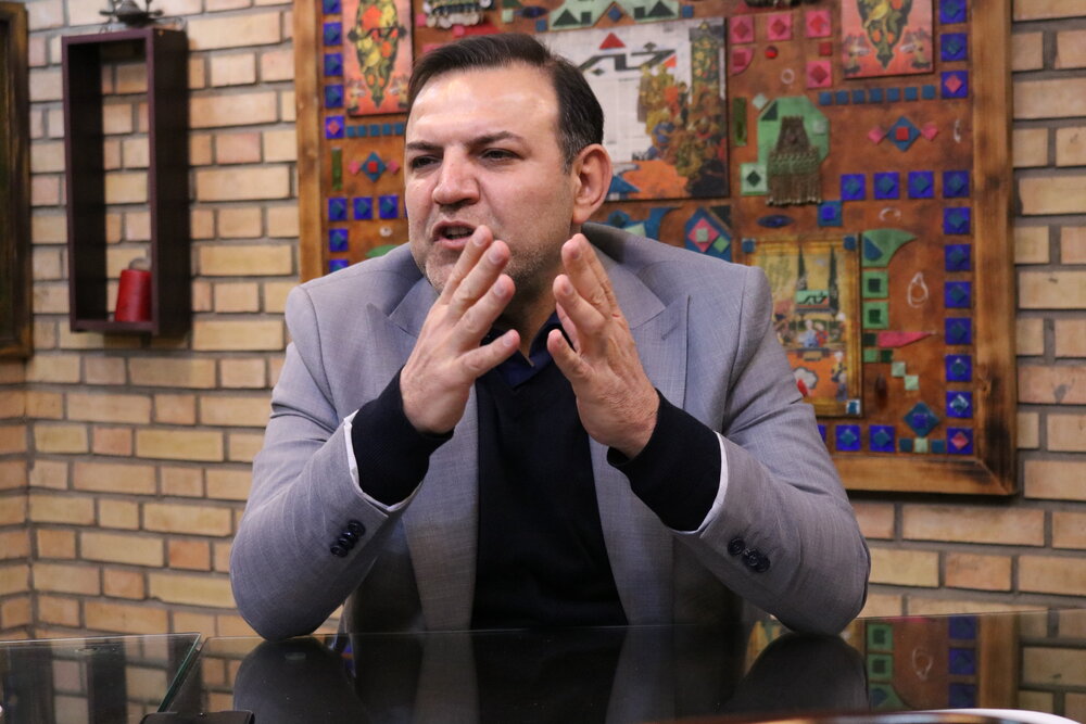 عزیزی‌خادم: مربی‌ام برای جام جهانی گزینه ایرانی بود، نه اسکوچیچ!