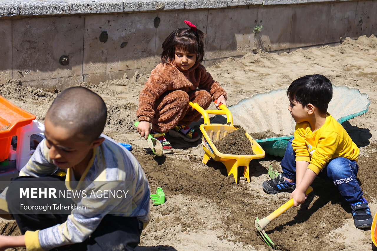 سیزده بدر در پارک ملت/ گزارش تصویری