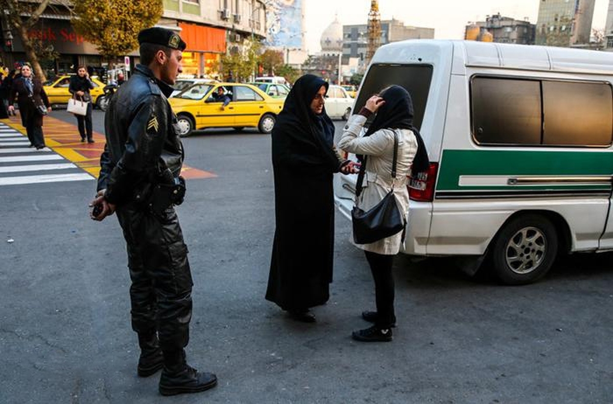 برخورد نیروی انتظامی با کشف حجاب؛ معرفی به محاکم قضایی!