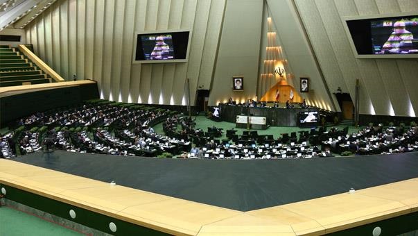 پس از ۱۲ سال؛ لایحه ارتقای امنیت زنان تصویب شد