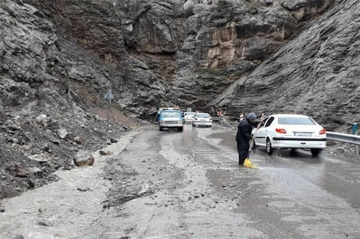 بازگشایی جاده چالوس و آزادراه تهران - شمال