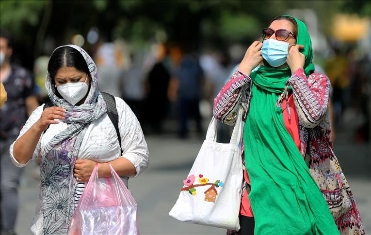 کرونا در ایران؛ شناسایی ۱۰۷۳ بیمار جدید