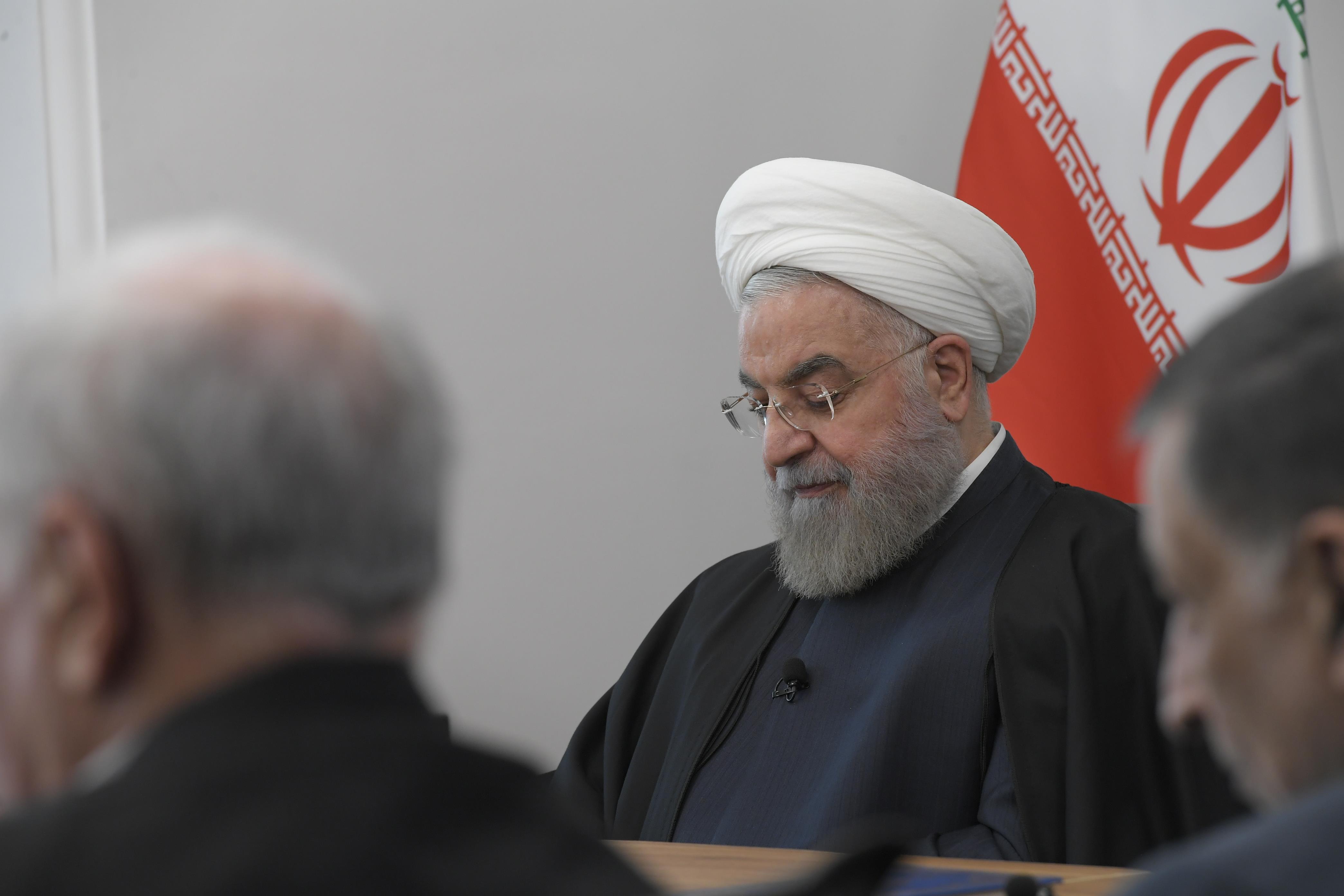 روحانی: هر تلاشی برای براندازی صندوق رای منجر به براندازی نظام می‌شود
