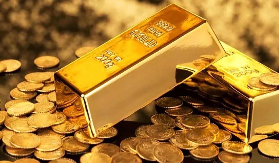 بازار طلا و سکه؛ سکه امامی ۴۰۰ هزار تومان ریخت