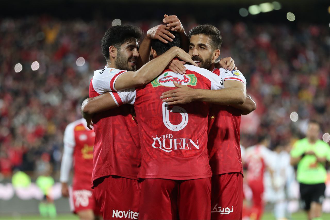 گزارش زنده: پرسپولیس ۱ - ۰ پیکان/ پایان نیمه‌اول