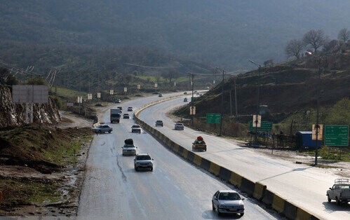 مدیرکل راهداری و حمل و نقل جاده‌ای گیلان خبر داد: ورود ۲۲۰ هزار خودرو به گیلان/ آزادراه قزوین - رشت؛ پرترددترین محور ورودی