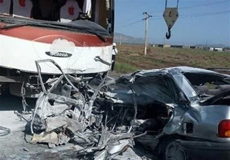 تصادف زنجیره‌ای ۴ خودرو در دروازه قرآن شیراز