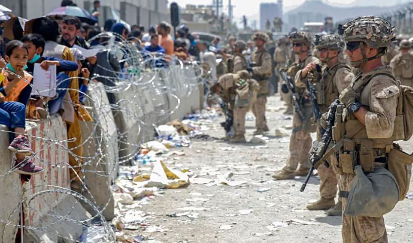 ادعای کشته‌شدن مغز متفکر حمله به فرودگاه کابل «دروغ» است
