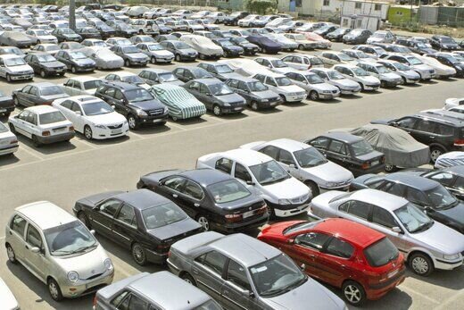 بازار خودرو خریدار ندارد/