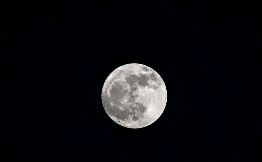 پدیده «ماه نو» در آسمان پایتخت