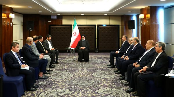 تاکید رئیسی بر گسترش همکاری‌های ایران و اتحادیه آسه‌آن