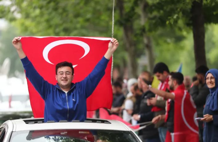 پایان رای‌گیری انتخابات ترکیه؛ مشارکت ۸۵ درصدی