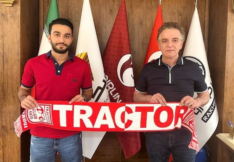 یک پرسپولیسی به تراکتور پیوست