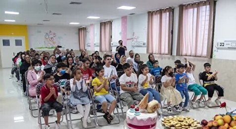 جشن قطع درمان ۳۰ کودک بهبود یافته سرطان در مازندران