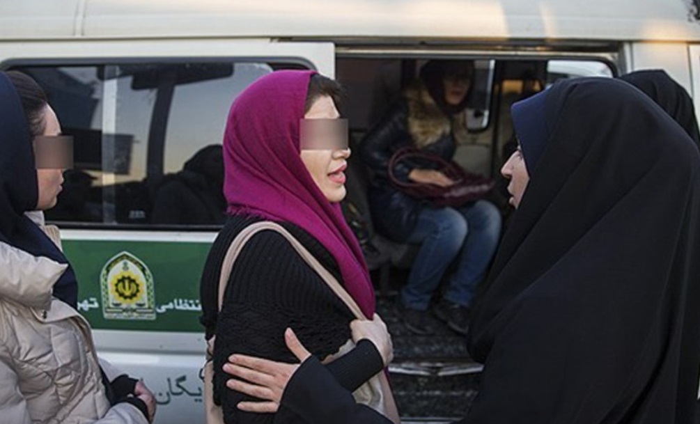 نماینده مجلس: اجرای لایحه حجاب تاثیر بیشتری نسبت به گشت‌ ارشاد دارد
